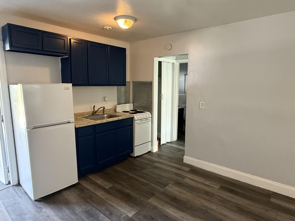 En Renta: $1,700 (2 camas, 1 baños, 650 Pies cuadrados)