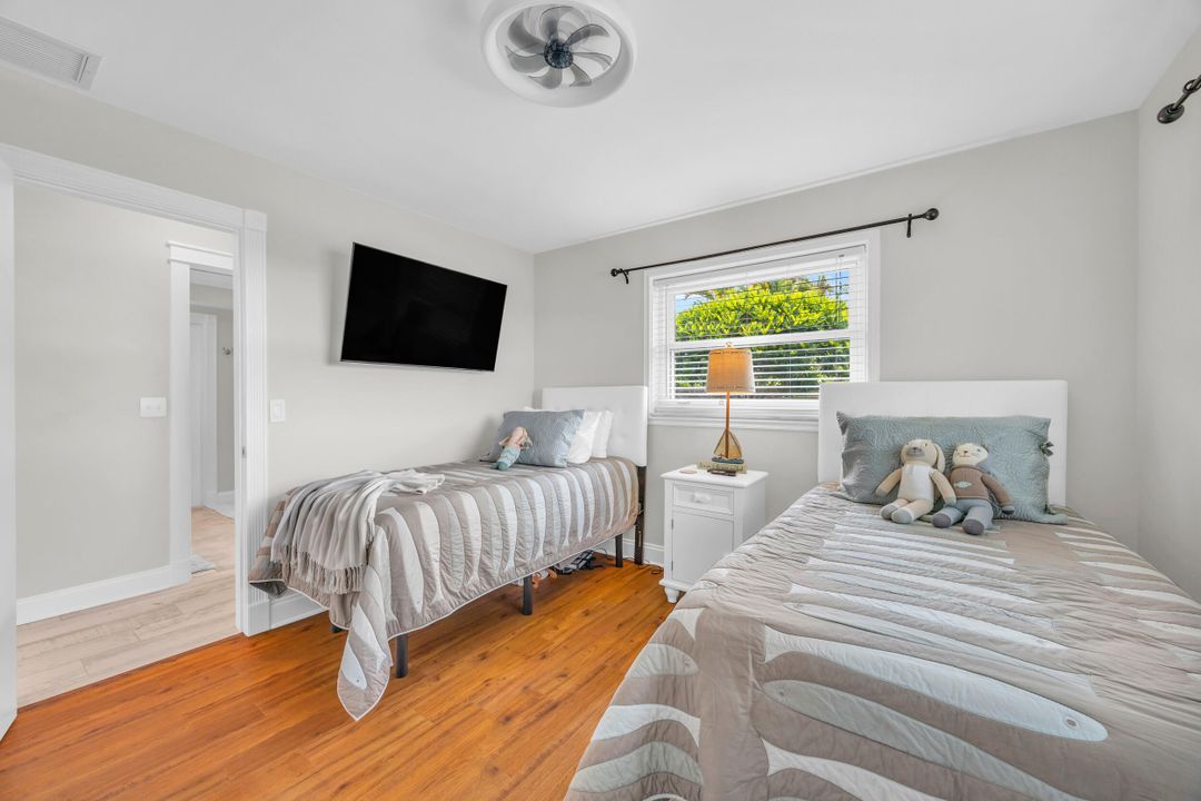 На продажу: $1,299,000 (3 спален, 2 ванн, 1633 Квадратных фут)