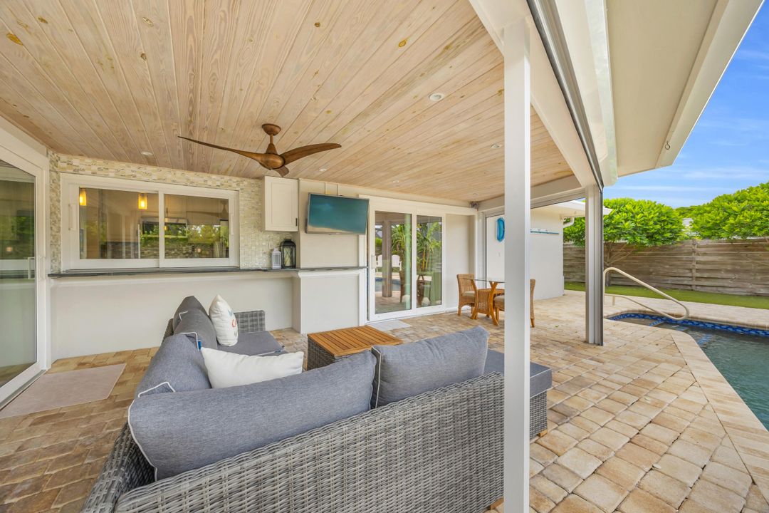 На продажу: $1,299,000 (3 спален, 2 ванн, 1633 Квадратных фут)