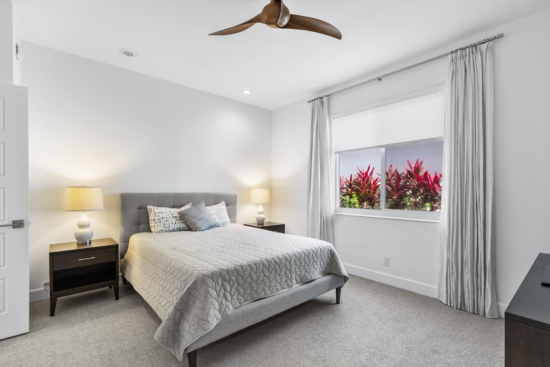 For Sale: $3,125,000 (3 beds, 4 baths, 2692 Square Feet)