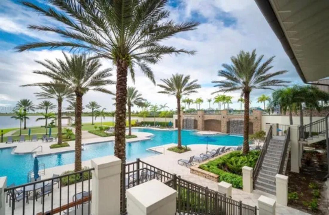 For Rent: $4,200 (4 beds, 3 baths, 2401 Square Feet)