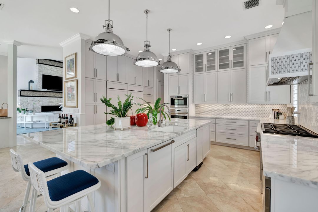 En Venta: $5,950,000 (6 camas, 6 baños, 5624 Pies cuadrados)