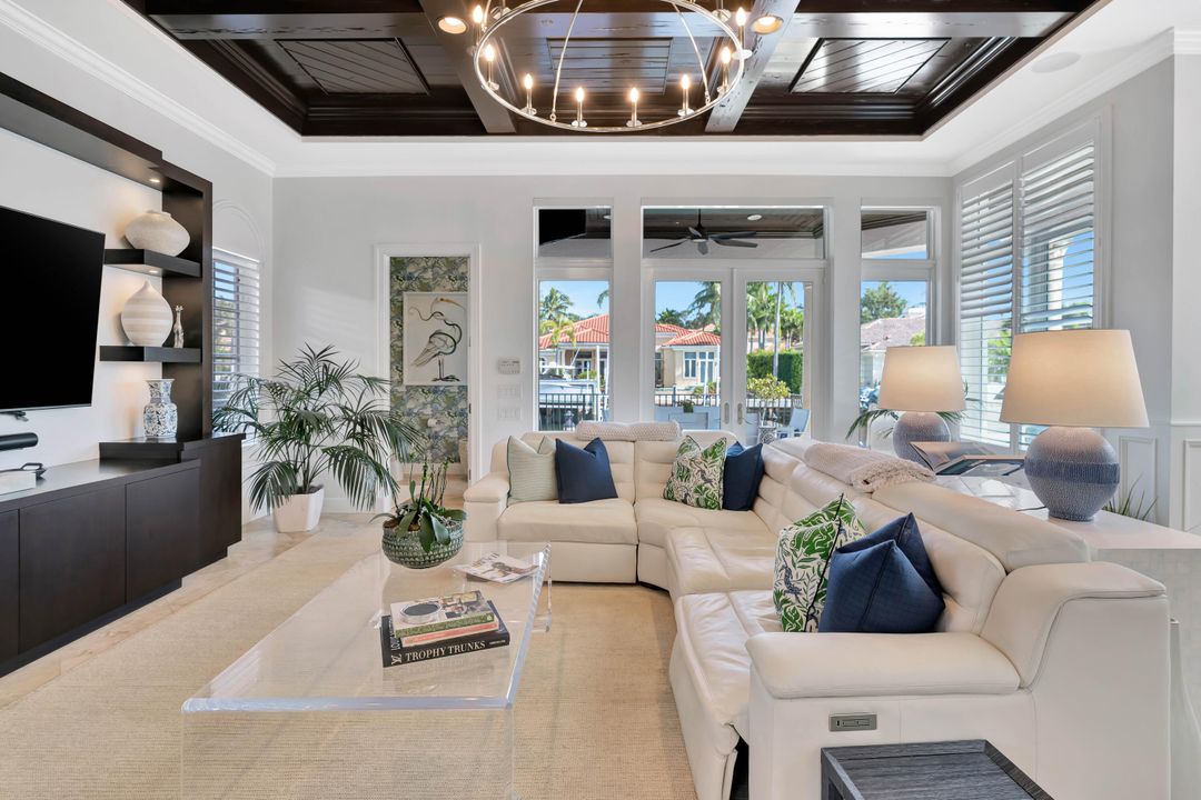 En Venta: $5,950,000 (6 camas, 6 baños, 5624 Pies cuadrados)