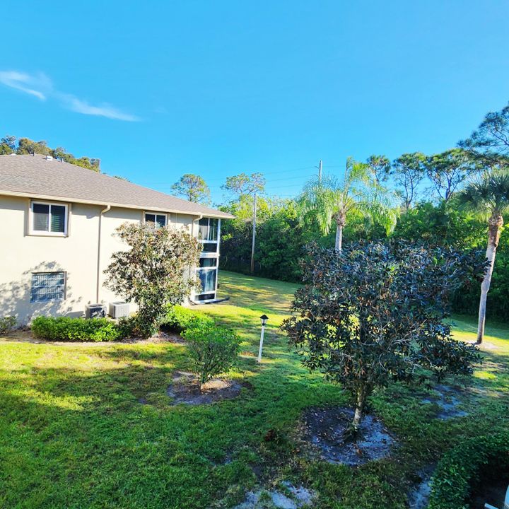 For Sale: $125,500 (1 beds, 1 baths, 680 Square Feet)