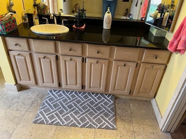 На продажу: $750,000 (3 спален, 2 ванн, 1923 Квадратных фут)