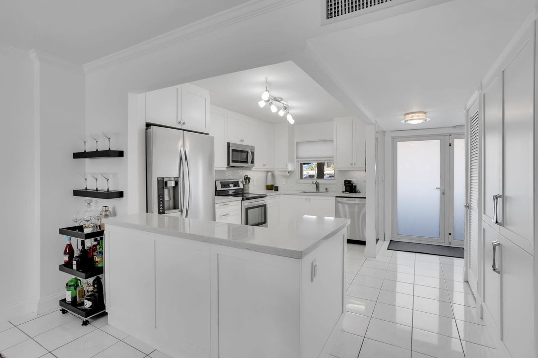 En Venta: $545,555 (2 camas, 2 baños, 1290 Pies cuadrados)