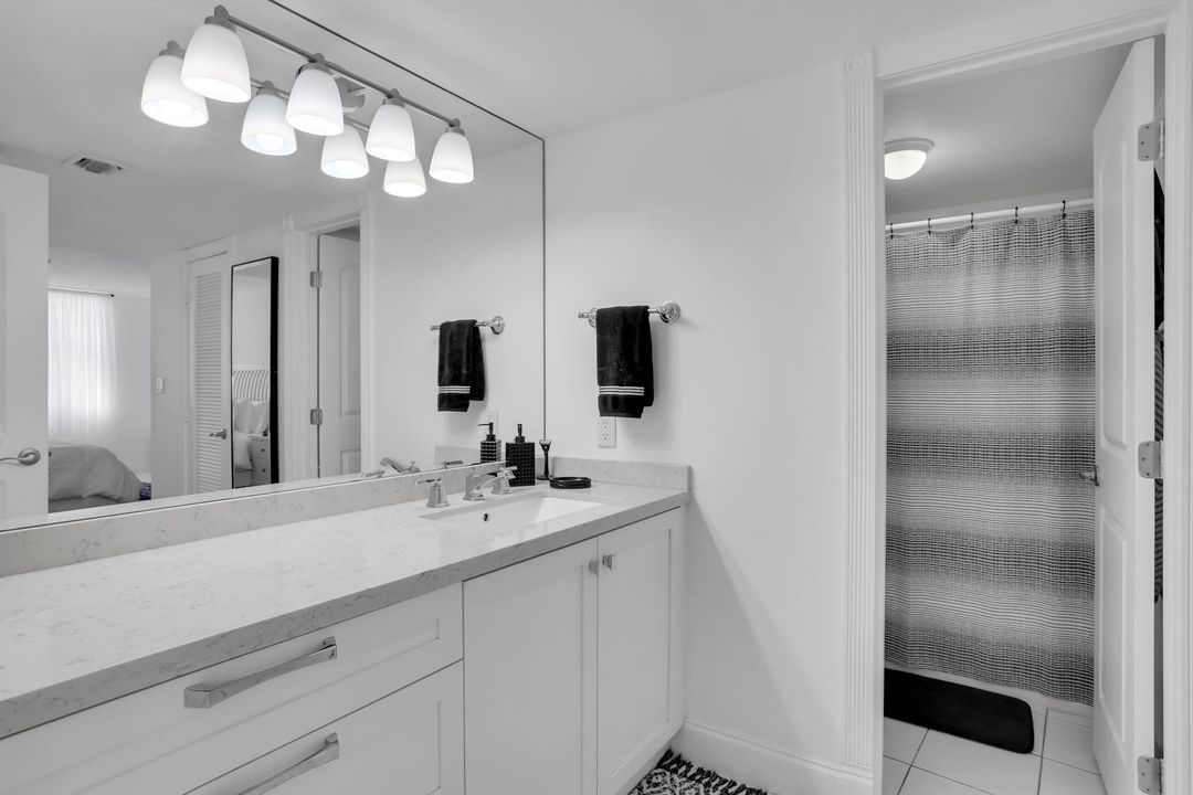 En Venta: $545,555 (2 camas, 2 baños, 1290 Pies cuadrados)