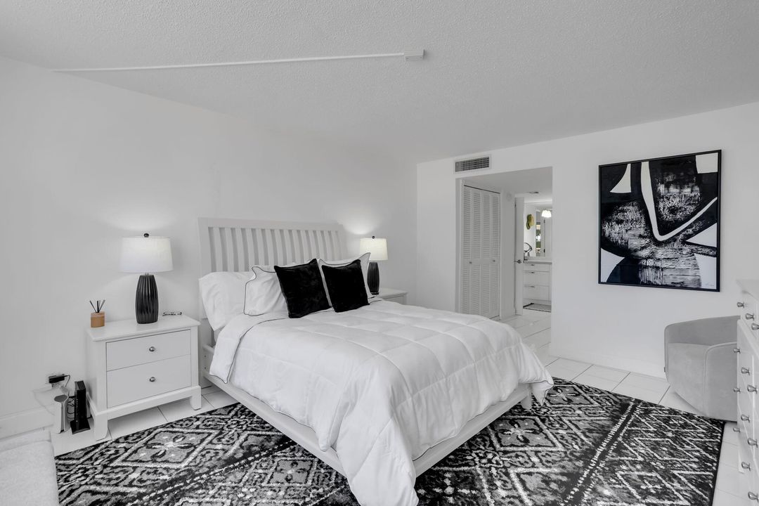 En Venta: $545,555 (2 camas, 2 baños, 1290 Pies cuadrados)