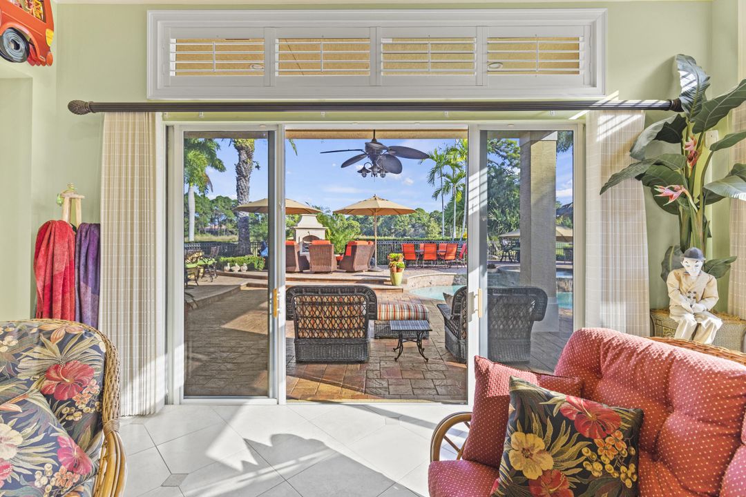 На продажу: $1,550,000 (4 спален, 4 ванн, 3277 Квадратных фут)