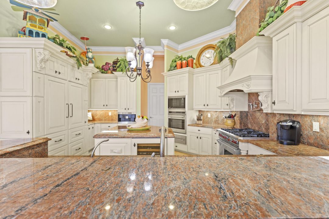 На продажу: $1,550,000 (4 спален, 4 ванн, 3277 Квадратных фут)