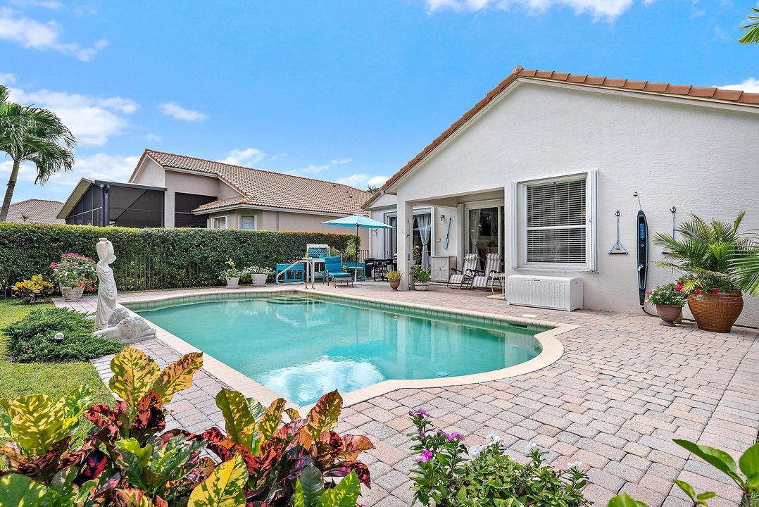 待售: $549,000 (3 贝兹, 2 浴室, 1593 平方英尺)