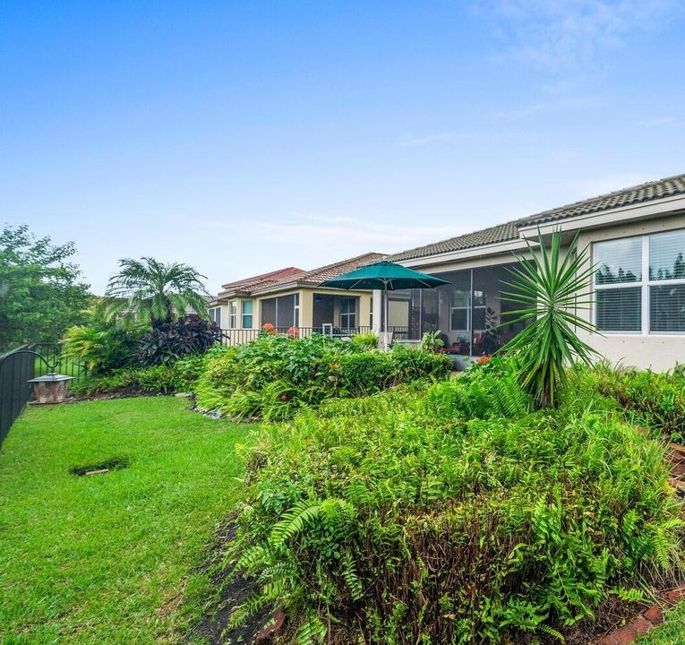 For Rent: $2,850 (2 beds, 2 baths, 1982 Square Feet)