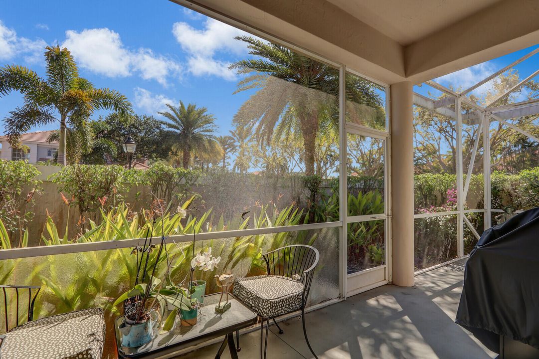 For Sale: $669,950 (3 beds, 2 baths, 1653 Square Feet)