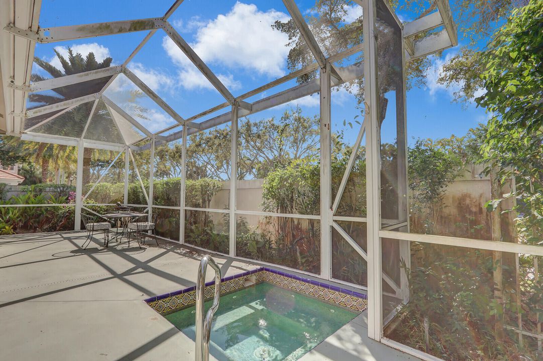 For Sale: $669,950 (3 beds, 2 baths, 1653 Square Feet)