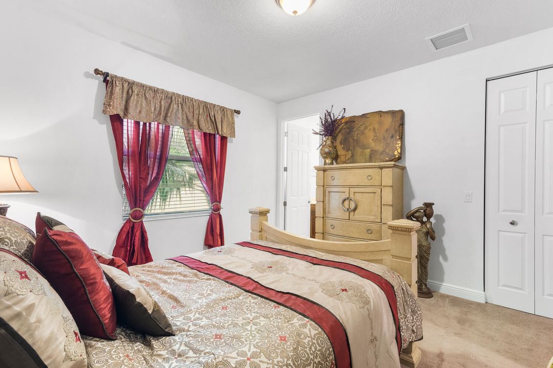 For Rent: $2,850 (2 beds, 2 baths, 1982 Square Feet)