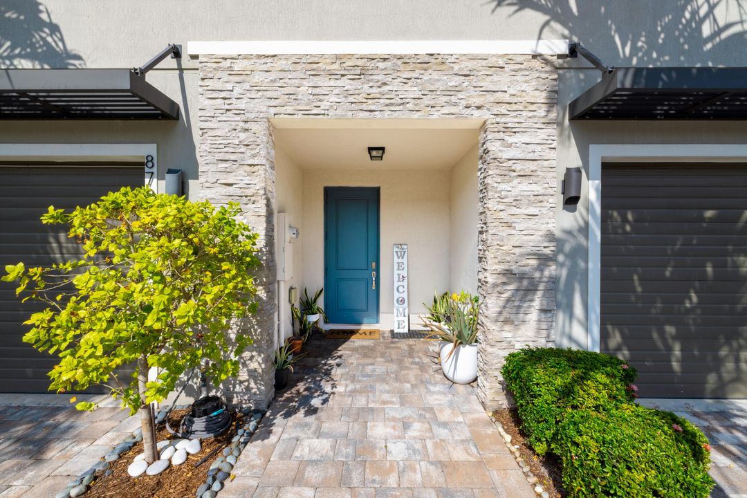 На продажу: $475,000 (3 спален, 2 ванн, 1804 Квадратных фут)