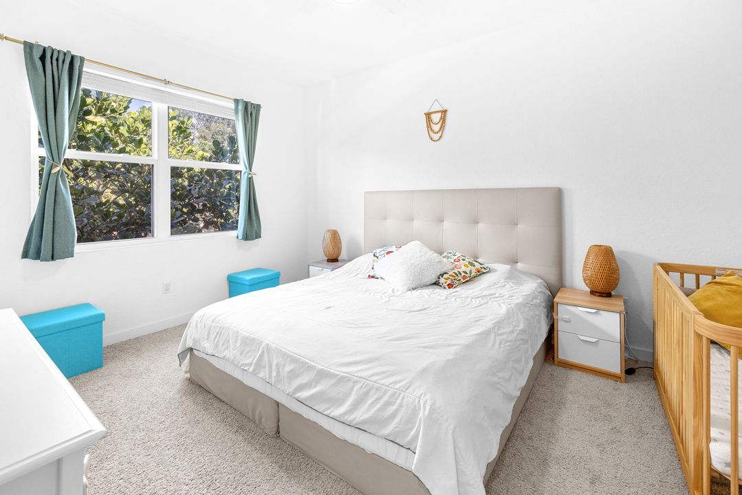 На продажу: $475,000 (3 спален, 2 ванн, 1804 Квадратных фут)