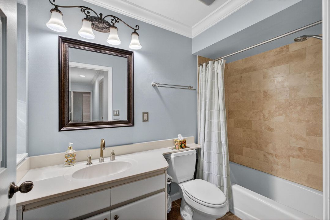 Active With Contract: $679,888 (3 beds, 2 baths, 2364 Square Feet)