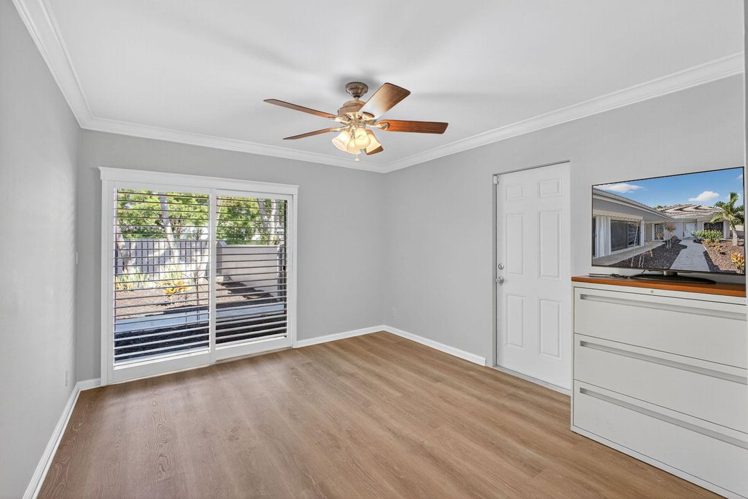 Active With Contract: $679,888 (3 beds, 2 baths, 2364 Square Feet)