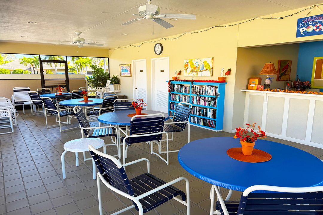 Active With Contract: $679,888 (3 beds, 2 baths, 2364 Square Feet)