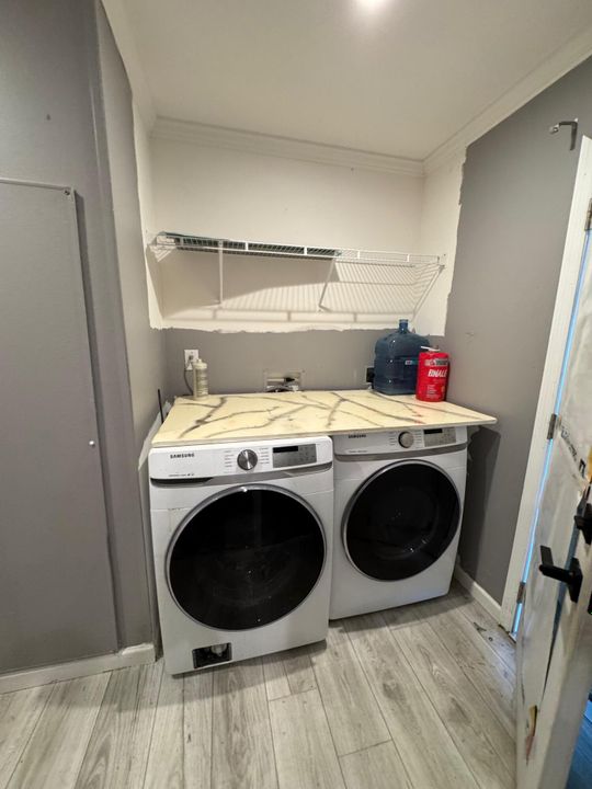 For Sale: $140,000 (4 beds, 2 baths, 1500 Square Feet)