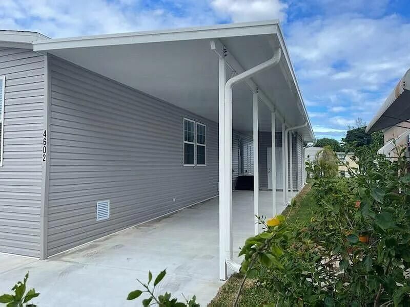 For Sale: $140,000 (4 beds, 2 baths, 1500 Square Feet)