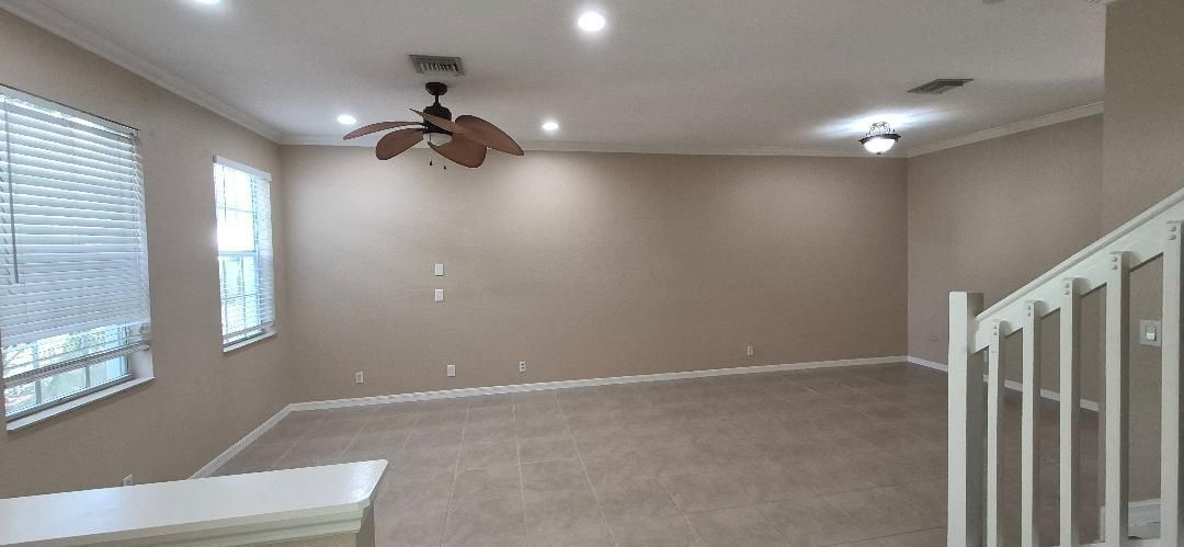 出租: $3,400 (3 贝兹, 2 浴室, 1507 平方英尺)