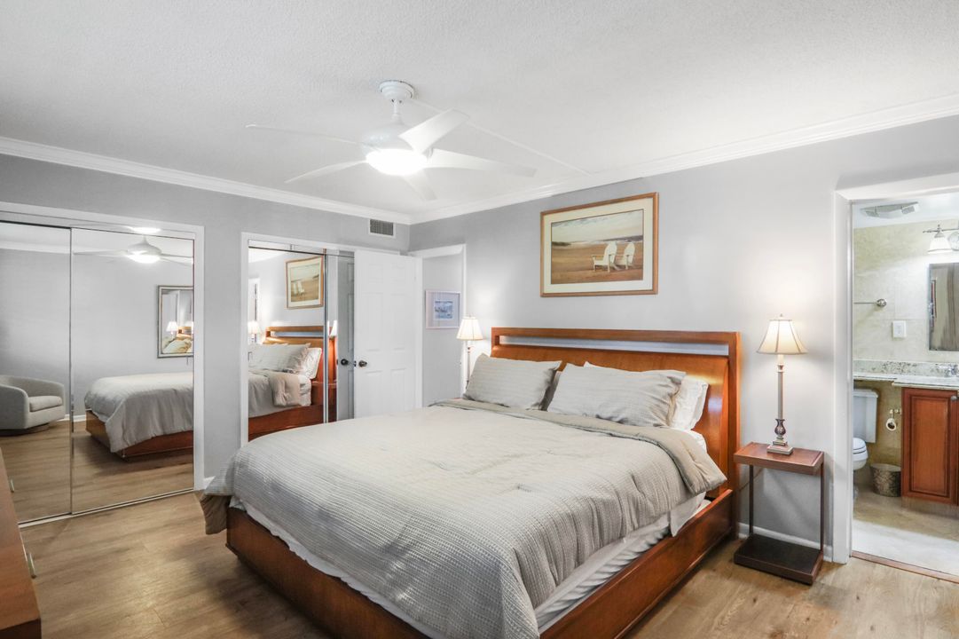 В аренду: $14,000 (2 спален, 2 ванн, 990 Квадратных фут)