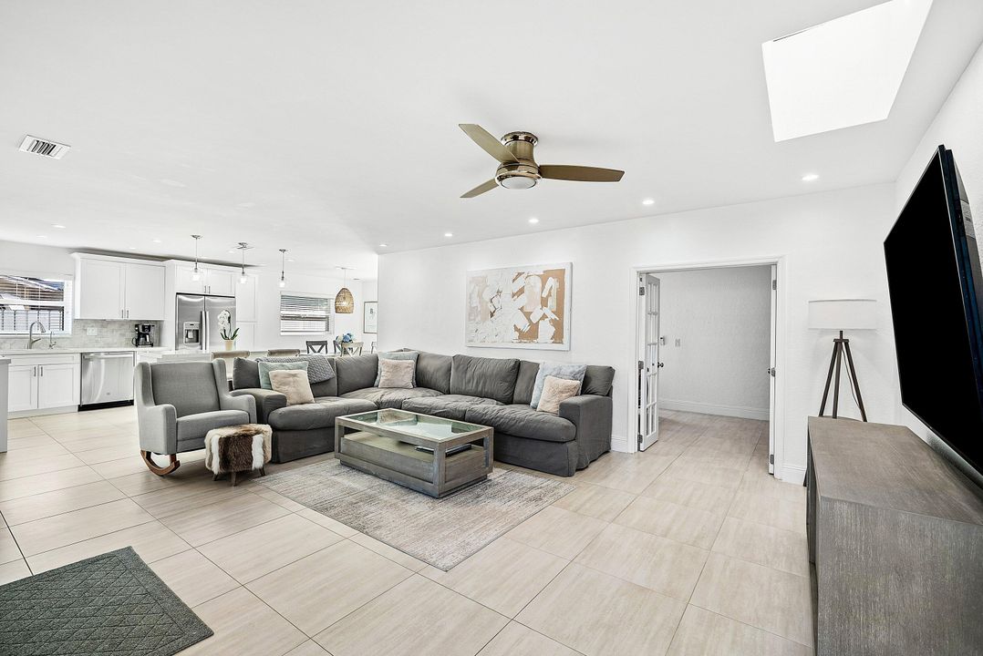 В аренду: $5,900 (3 спален, 2 ванн, 1565 Квадратных фут)