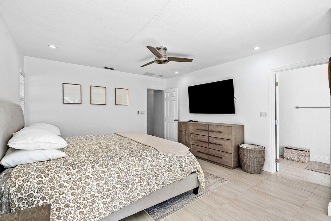 В аренду: $5,900 (3 спален, 2 ванн, 1565 Квадратных фут)