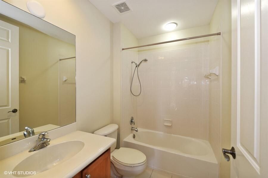 En Renta: $3,650 (3 camas, 2 baños, 1610 Pies cuadrados)