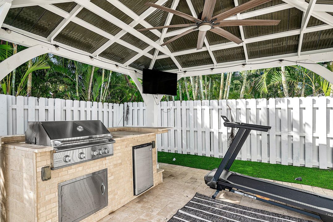 В аренду: $5,900 (3 спален, 2 ванн, 1565 Квадратных фут)