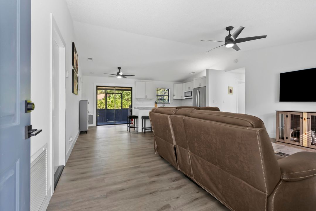 待售: $519,000 (3 贝兹, 2 浴室, 1224 平方英尺)