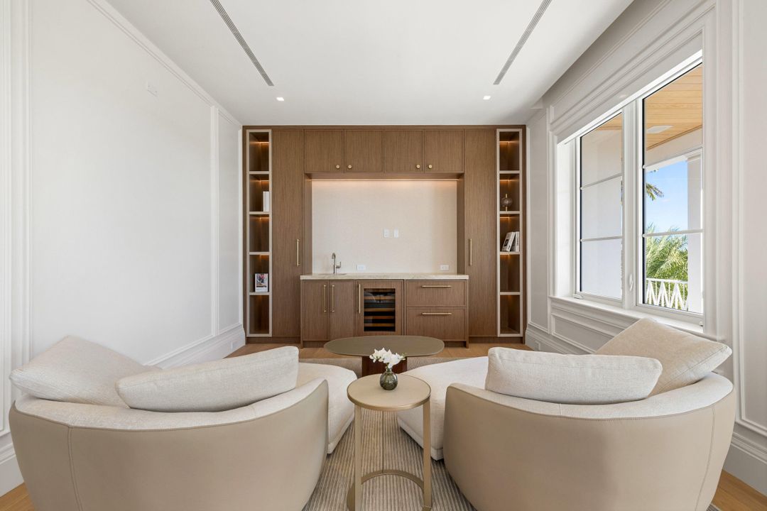 For Sale: $21,900,000 (5 beds, 7 baths, 5825 Square Feet)