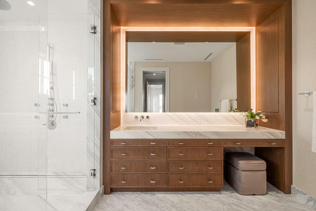 For Sale: $21,900,000 (5 beds, 7 baths, 5825 Square Feet)