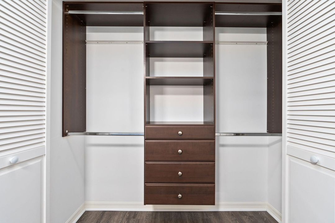 En Venta: $295,000 (2 camas, 2 baños, 1485 Pies cuadrados)