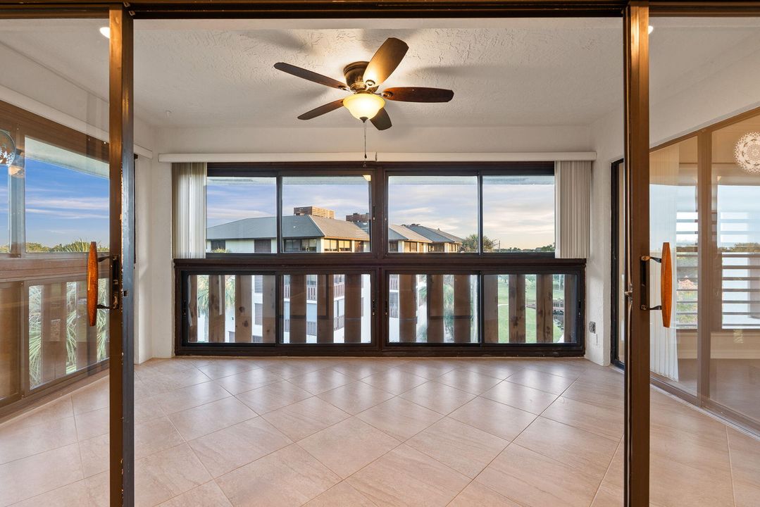 En Venta: $295,000 (2 camas, 2 baños, 1485 Pies cuadrados)