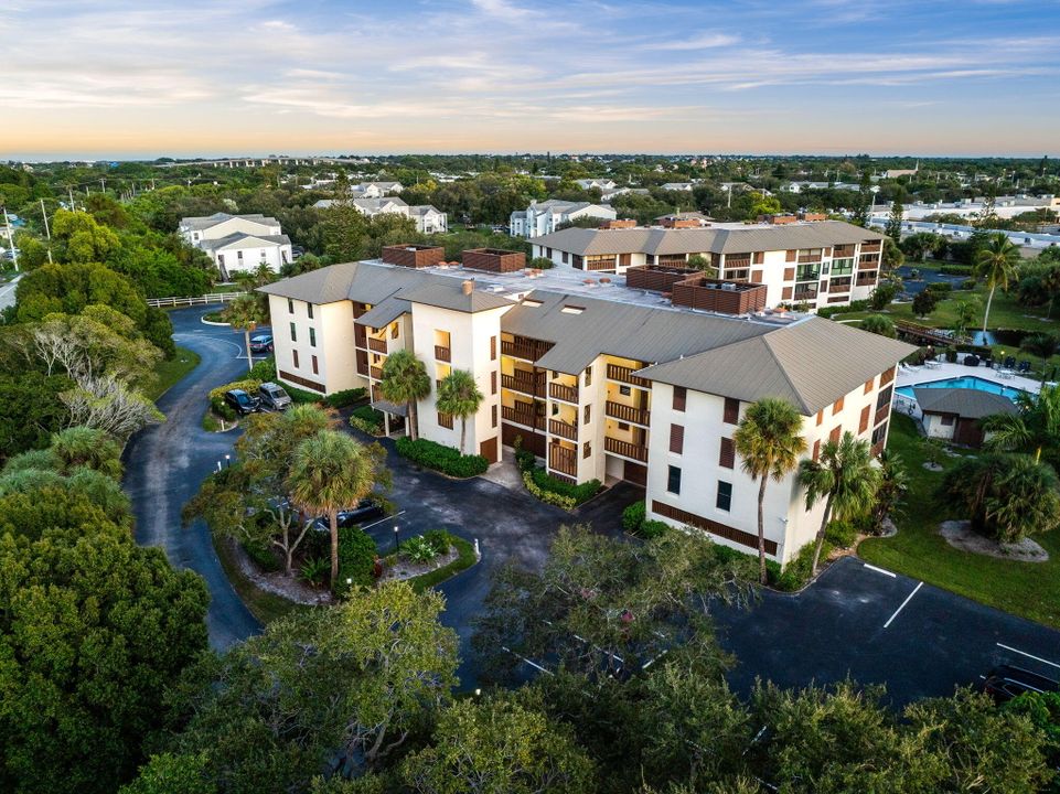 En Venta: $295,000 (2 camas, 2 baños, 1485 Pies cuadrados)