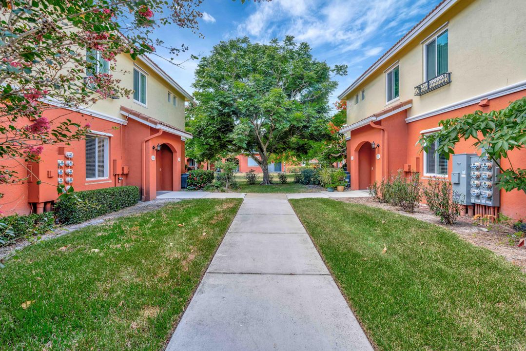 En Venta: $269,000 (3 camas, 2 baños, 1157 Pies cuadrados)