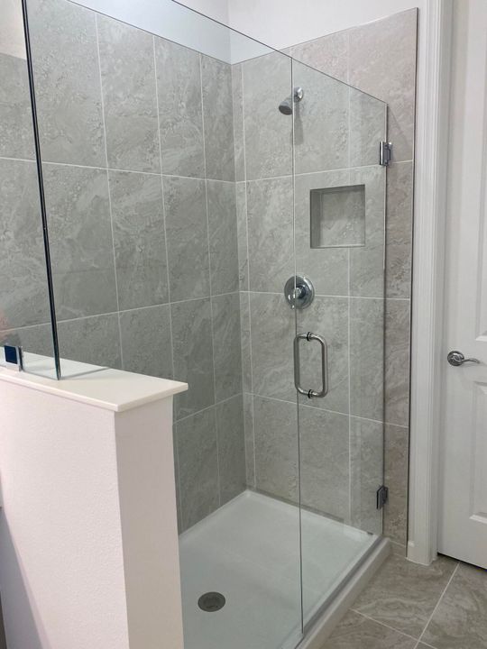 En Renta: $2,850 (3 camas, 2 baños, 1550 Pies cuadrados)