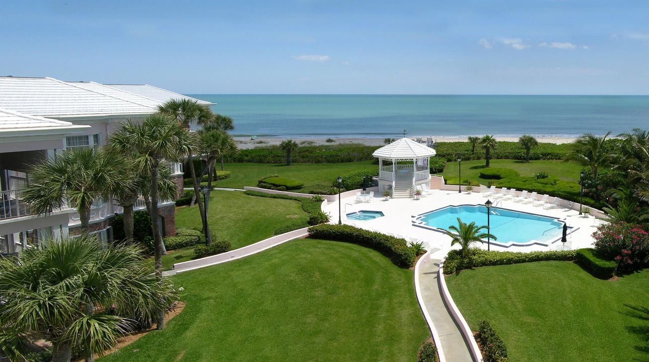 待售: $1,800,000 (3 贝兹, 2 浴室, 2168 平方英尺)