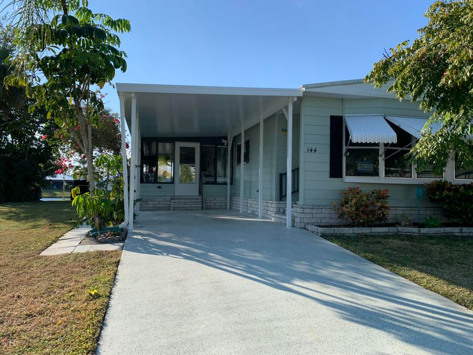 待售: $69,000 (2 贝兹, 2 浴室, 1400 平方英尺)