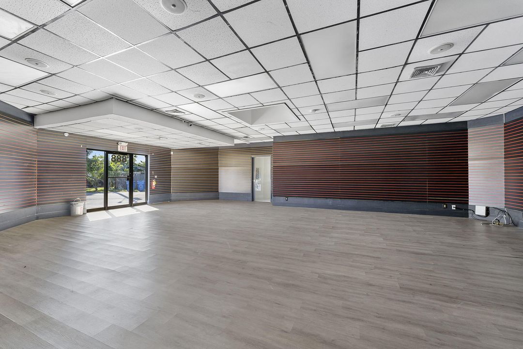 For Sale: $599,000 (0 beds, 0 baths, 1202 Square Feet)