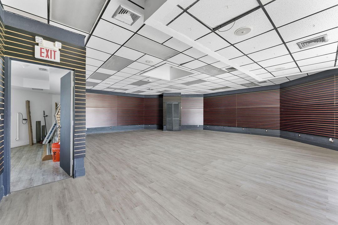 For Sale: $599,000 (0 beds, 0 baths, 1202 Square Feet)