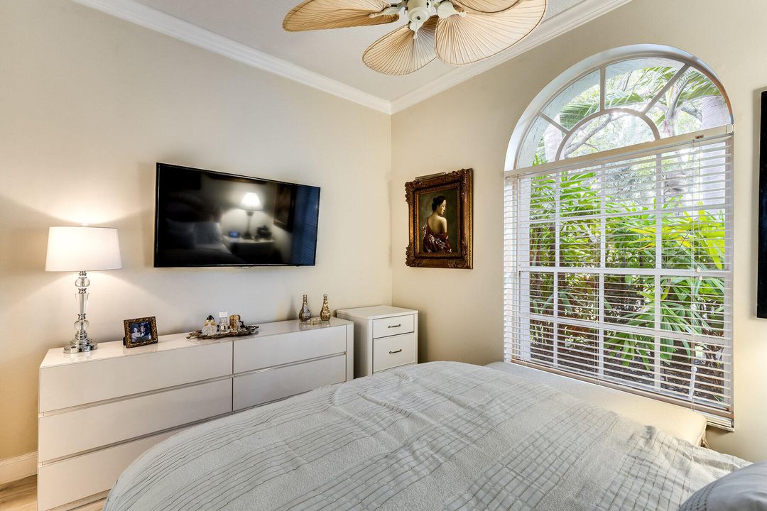 На продажу: $949,000 (4 спален, 4 ванн, 2740 Квадратных фут)