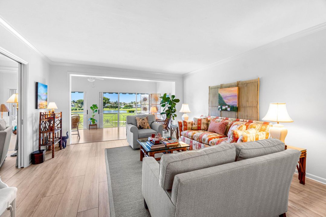 For Sale: $1,464,500 (2 beds, 2 baths, 1765 Square Feet)