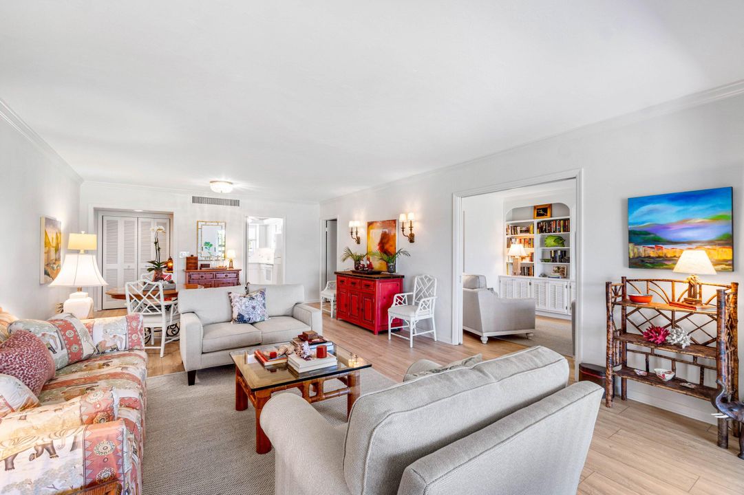 For Sale: $1,464,500 (2 beds, 2 baths, 1765 Square Feet)
