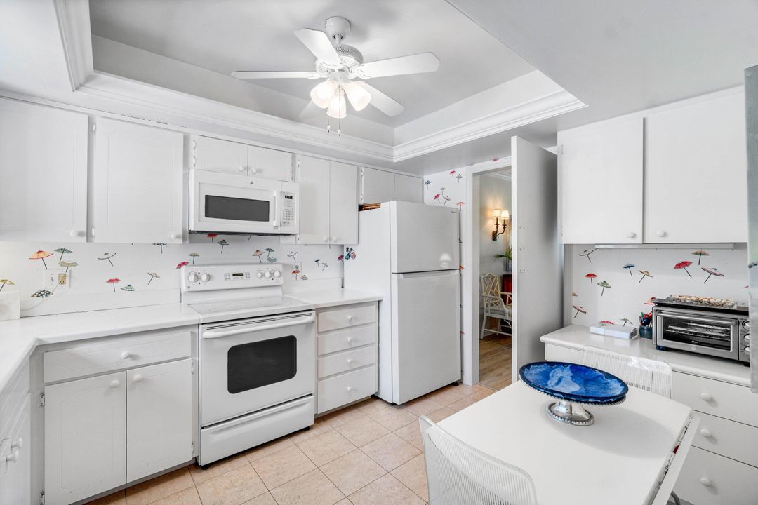For Sale: $1,464,500 (2 beds, 2 baths, 1765 Square Feet)