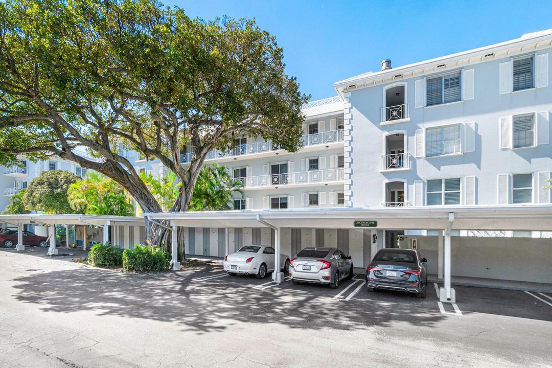 For Sale: $1,464,500 (2 beds, 2 baths, 1765 Square Feet)