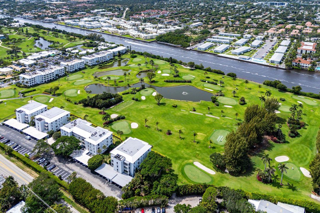 For Sale: $1,464,500 (2 beds, 2 baths, 1765 Square Feet)